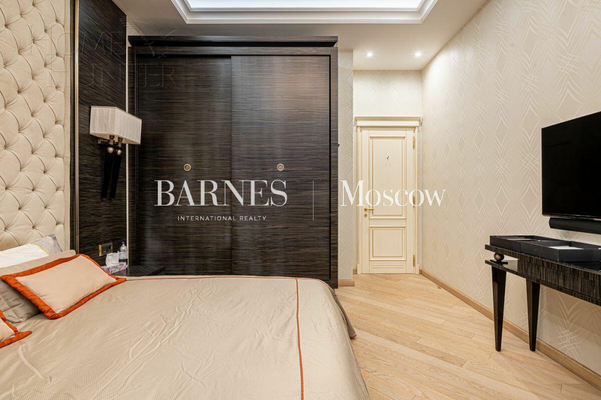 2-УРОВНЕВЫЙ ПЕНТХАУС С ОТДЕЛКОЙ 700 М² НА 12 ЭТАЖЕ