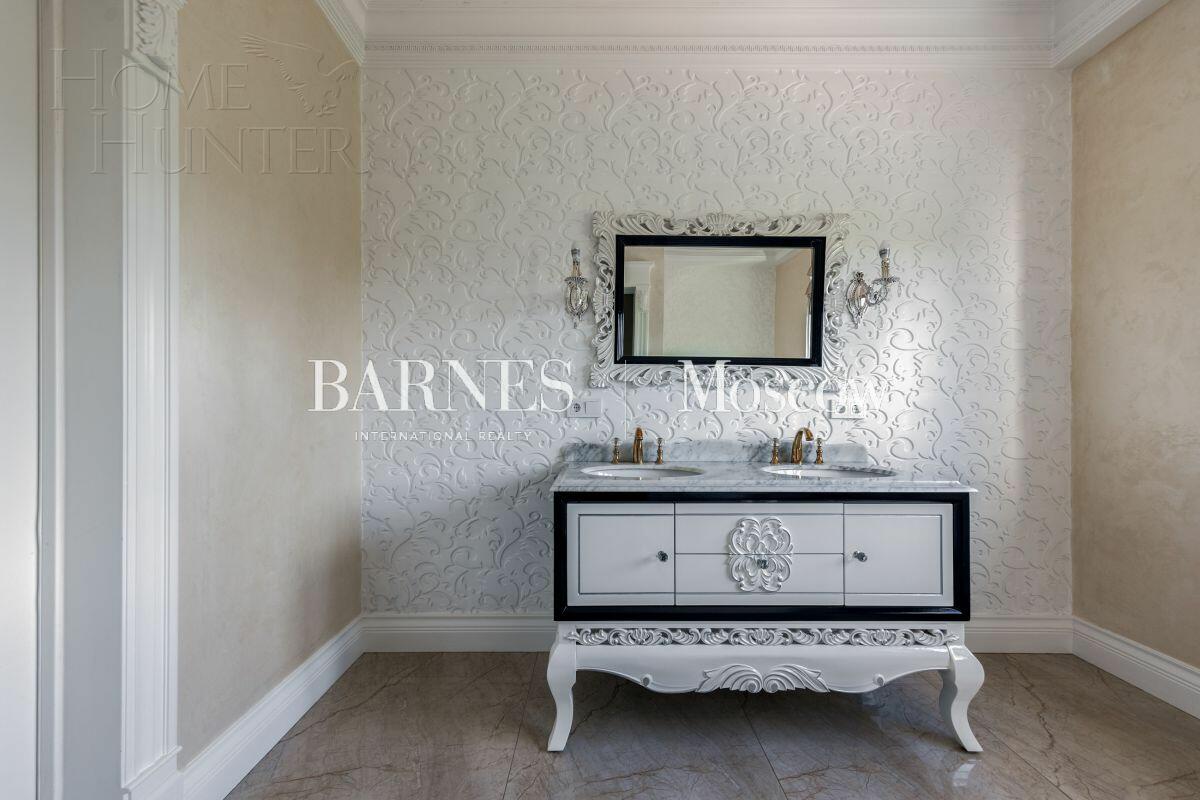 2-этажный коттедж 1 667 м² с отделкой