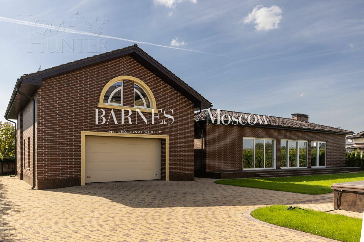 2-этажный коттедж 900 м² с отделкой