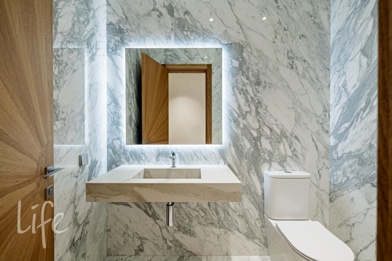 2-этажный коттедж 1 330 м² с отделкой