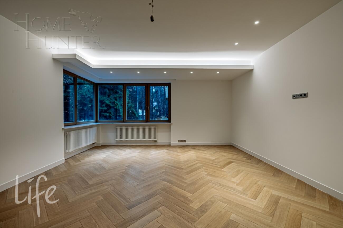 2-этажный коттедж 1 330 м² с отделкой