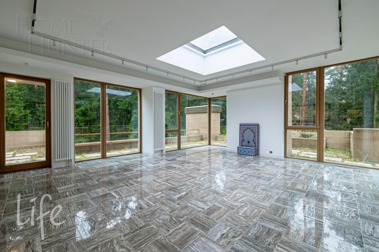 2-этажный коттедж 1 330 м² с отделкой