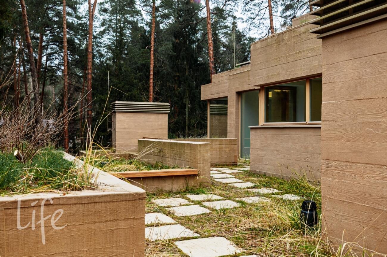 2-этажный коттедж 1 330 м² с отделкой