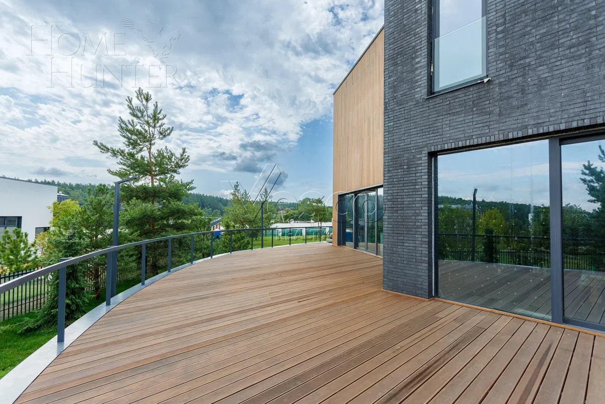 2-этажный коттедж 970 м² без отделки