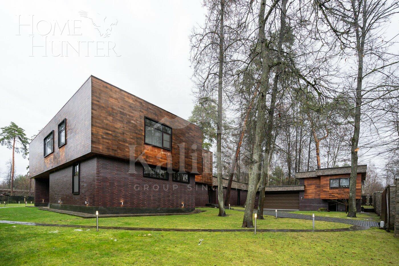 2-этажный коттедж 640 м² с отделкой