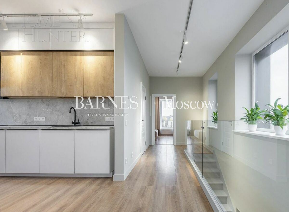 2-этажный коттедж 303 м² с отделкой