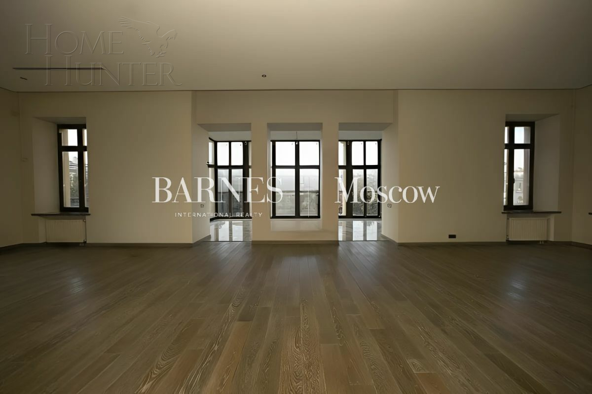 2-этажный коттедж 800 м² с отделкой