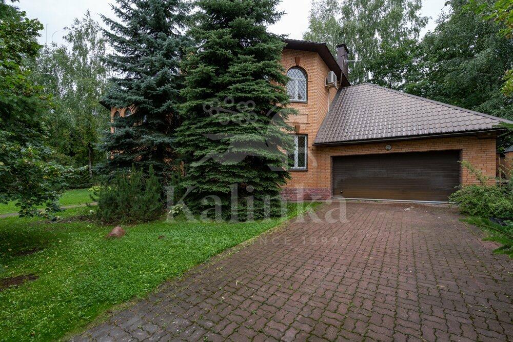 2-этажный коттедж 370 м² с отделкой