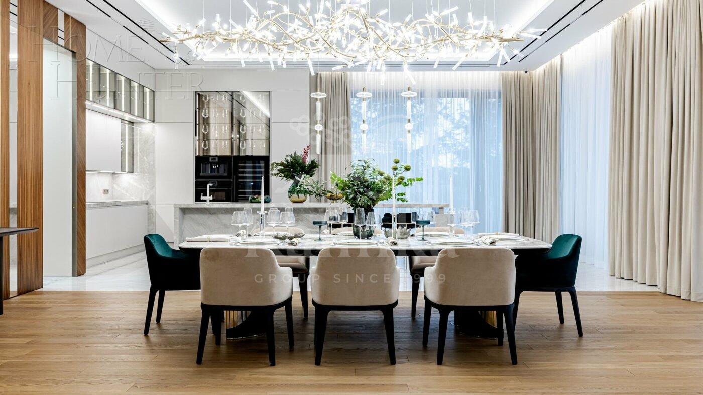 2-этажный коттедж 1 350 м² с отделкой