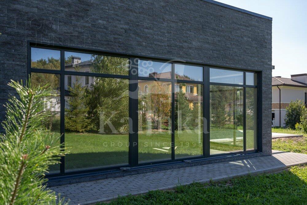 1-этажный коттедж 250 м² без отделки