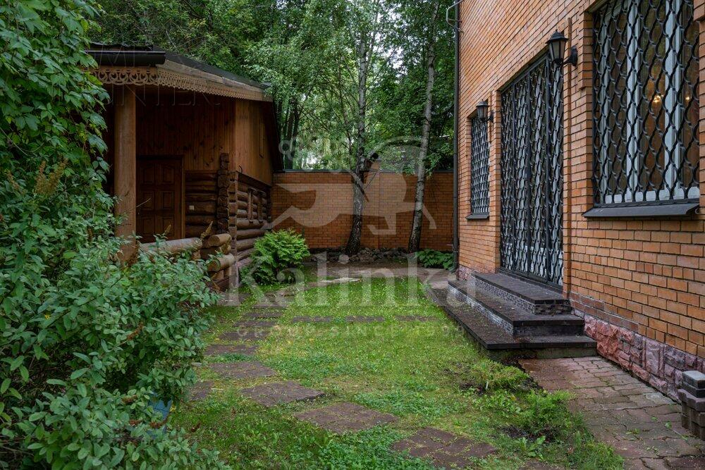 2-этажный коттедж 370 м² с отделкой