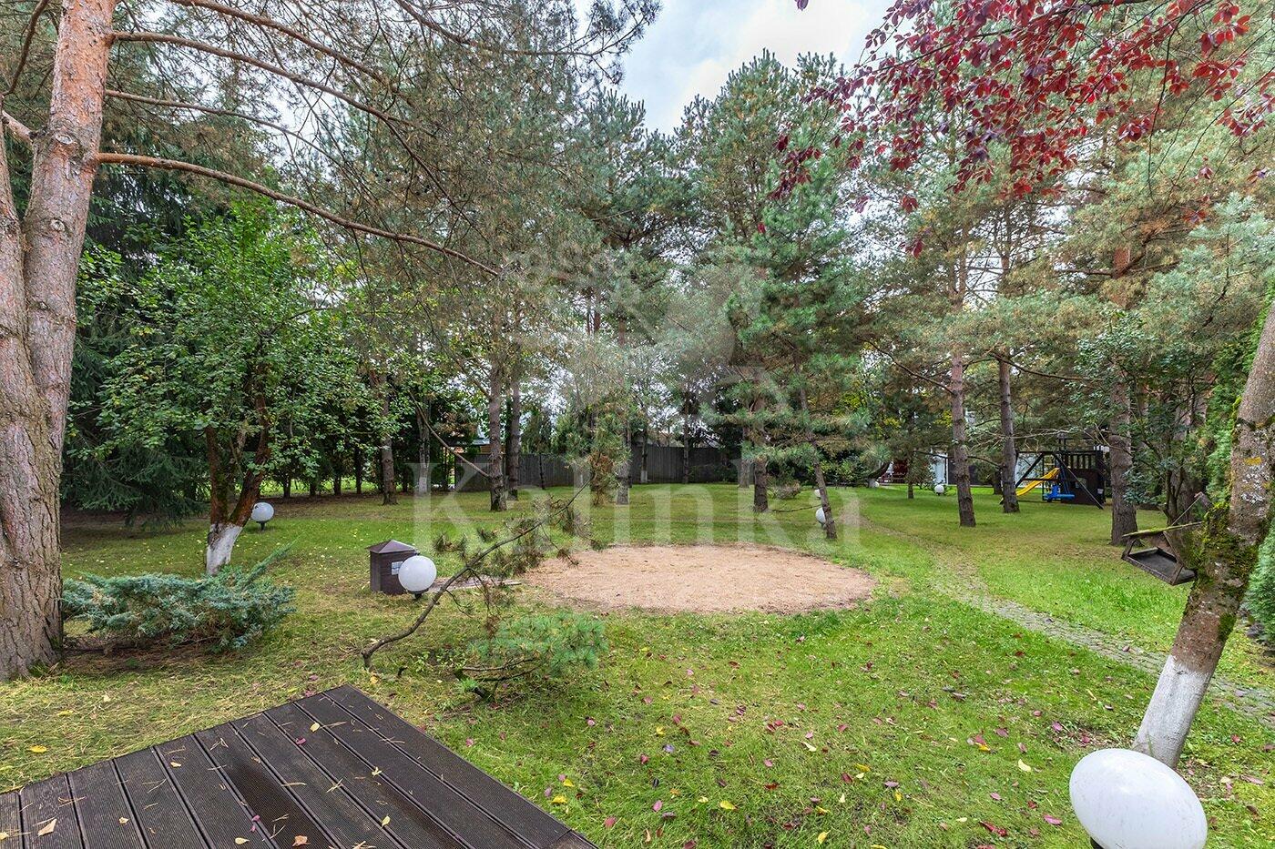 2-этажный коттедж 265.9 м² с отделкой