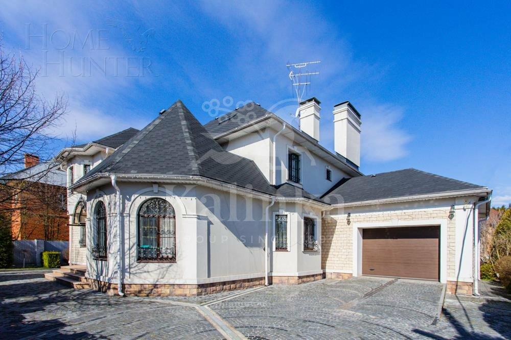 2-этажный коттедж 700 м² с отделкой