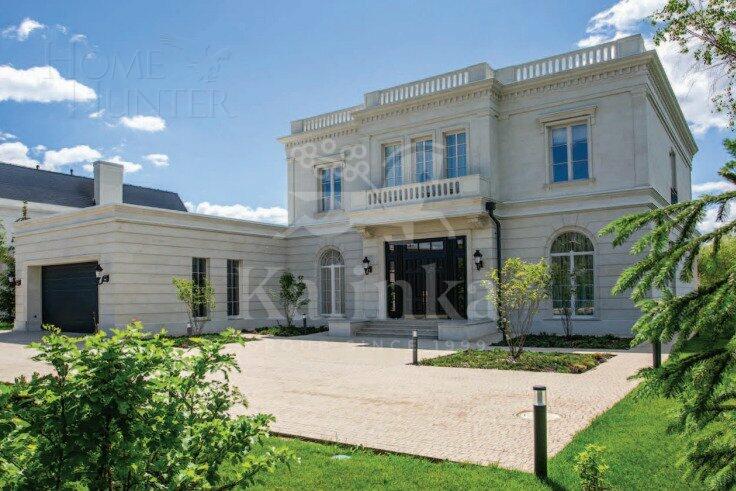 2-этажный коттедж 863 м² с отделкой