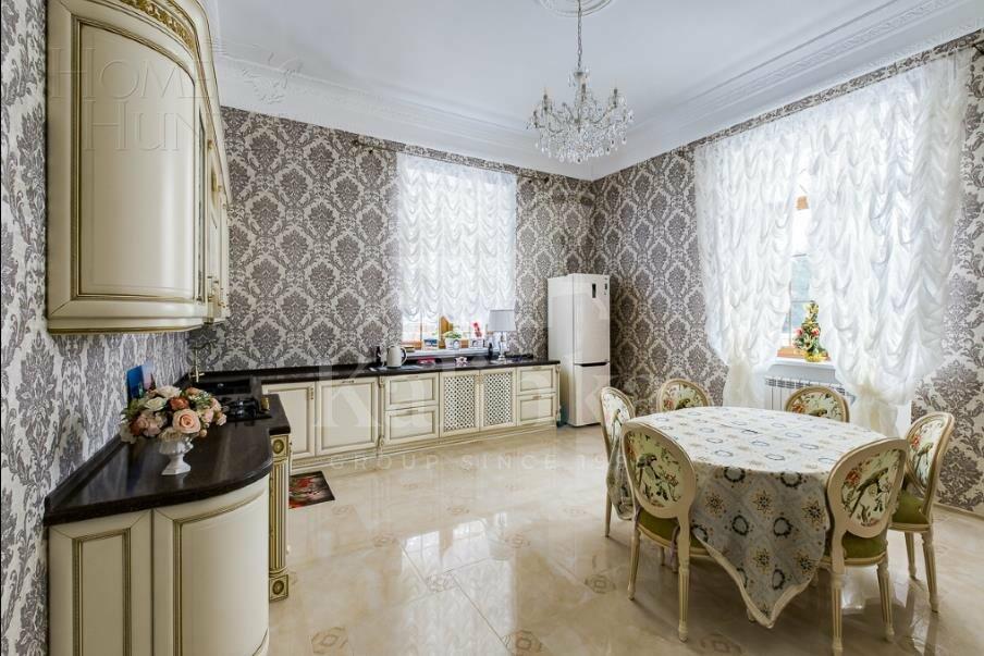 2-этажный коттедж 1 096 м² с отделкой