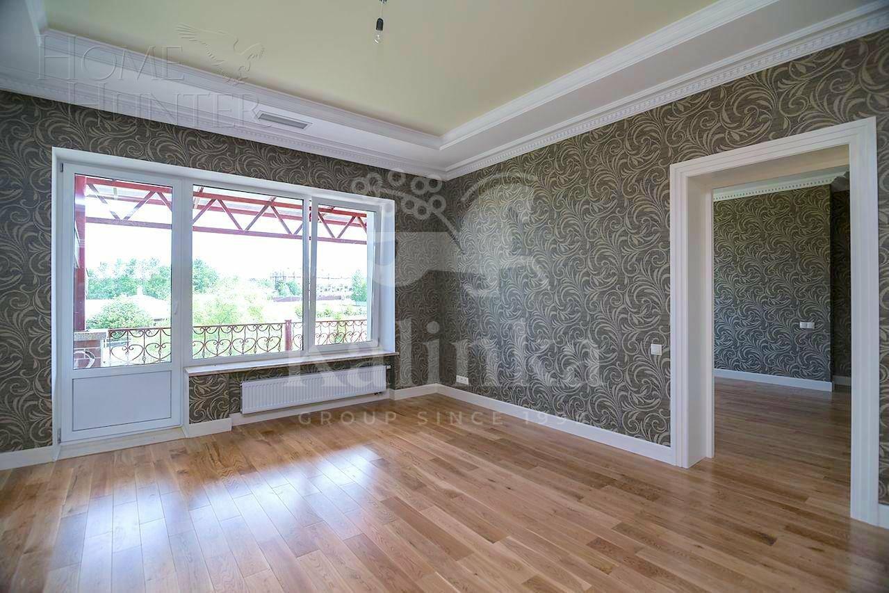 2-этажный таунхаус 350 м² с отделкой