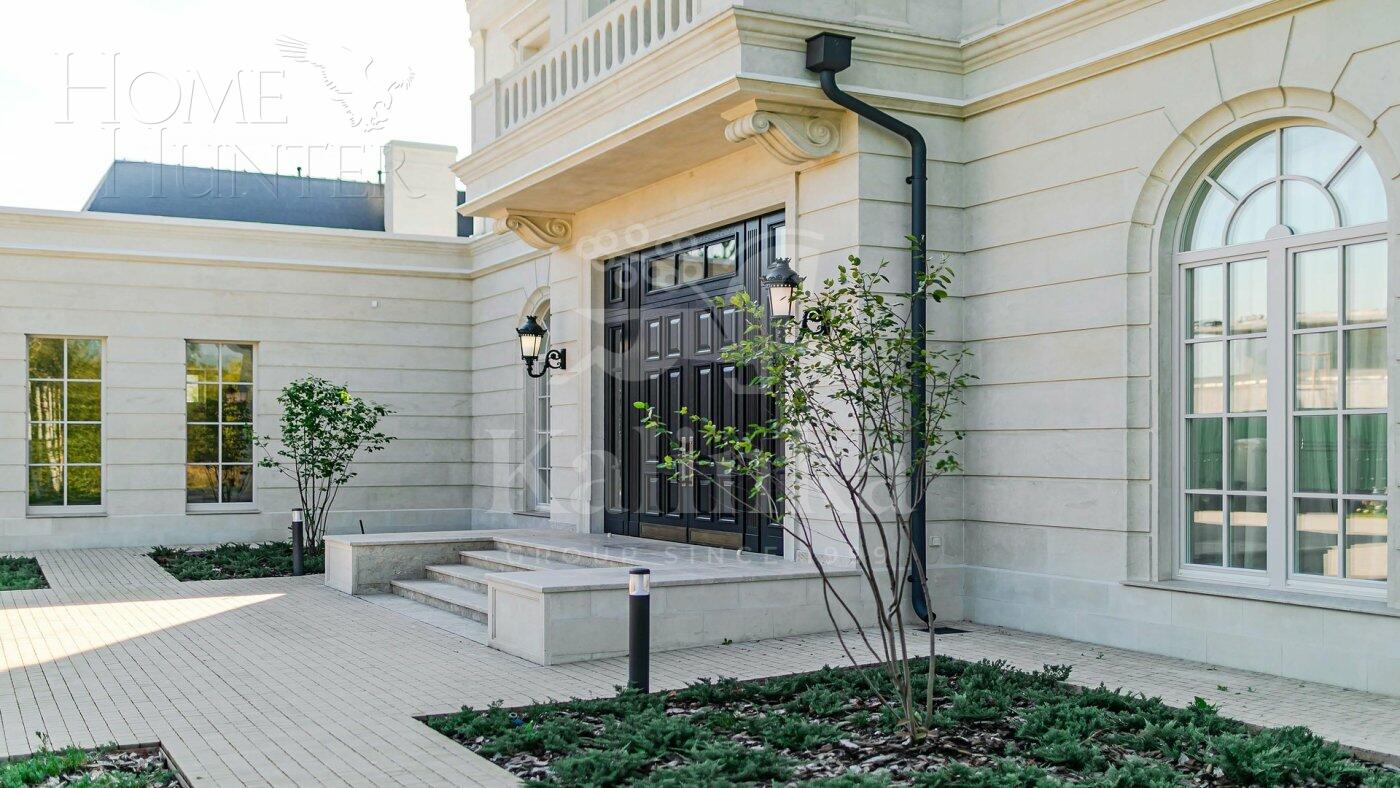 2-этажный коттедж 863 м² с отделкой