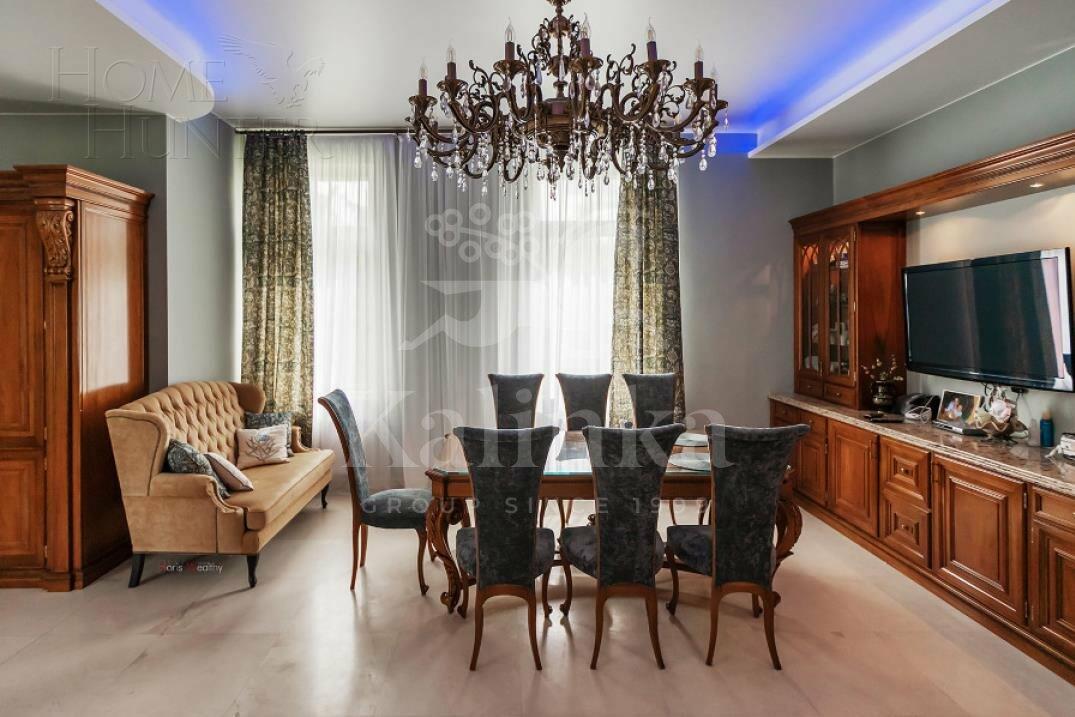 2-этажный коттедж 810 м² с отделкой