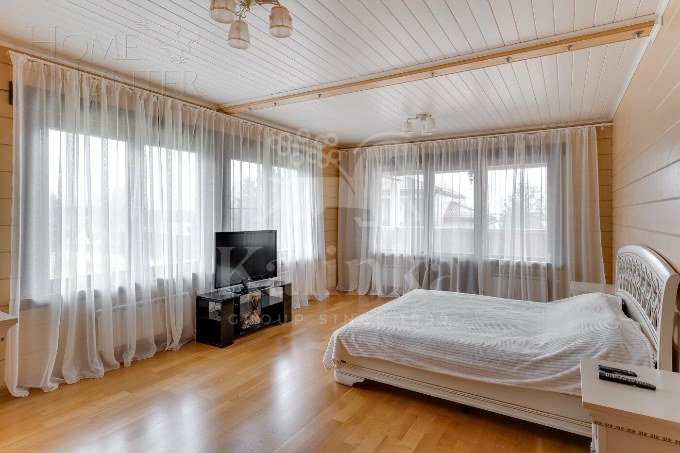 2-этажный коттедж 370 м² с отделкой