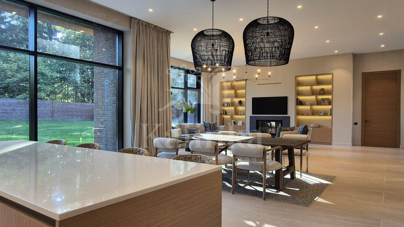 1-этажный коттедж 275 м² с отделкой