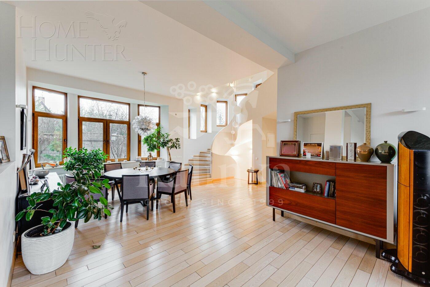 2-этажный коттедж 750 м² с отделкой