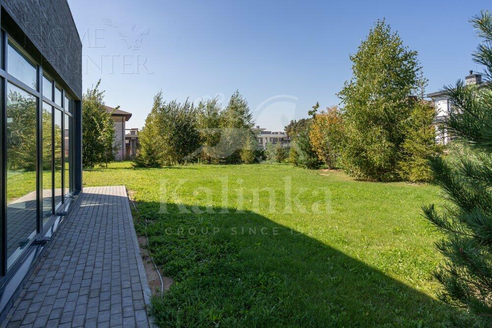 1-этажный коттедж 250 м² без отделки