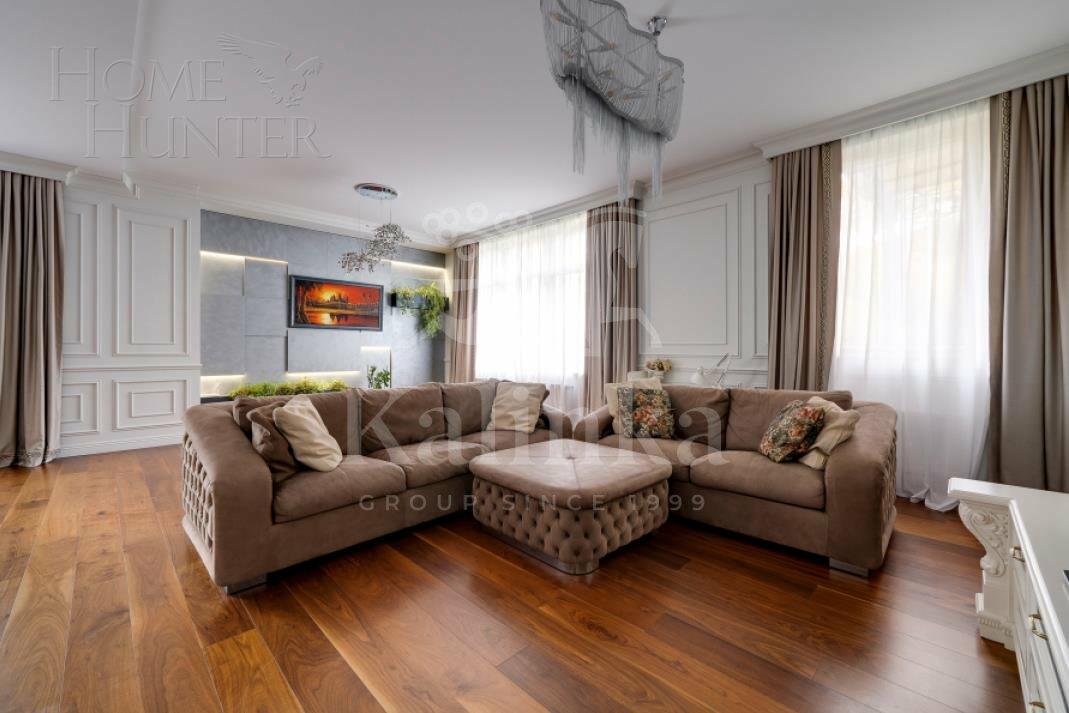 2-этажный коттедж 810 м² с отделкой