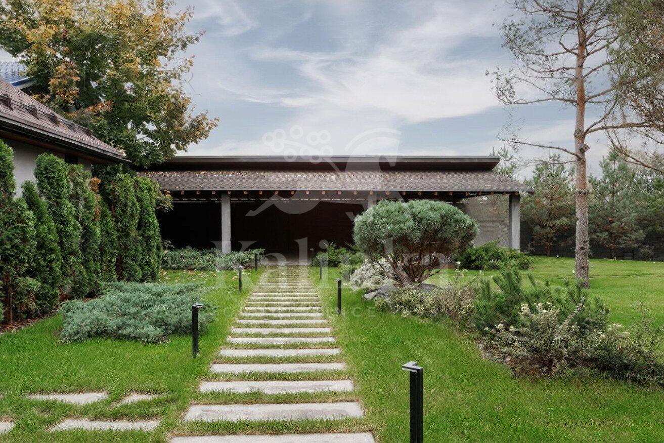 2-этажный коттедж 974.2 м² с отделкой