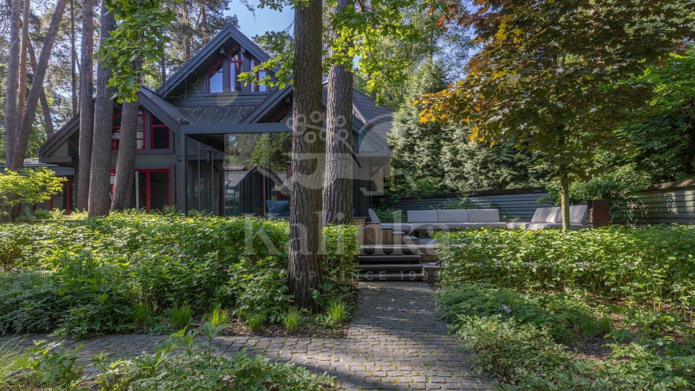 2-этажный коттедж 600 м² без отделки