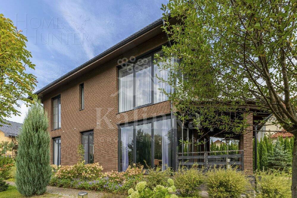 2-этажный коттедж 440 м² с отделкой