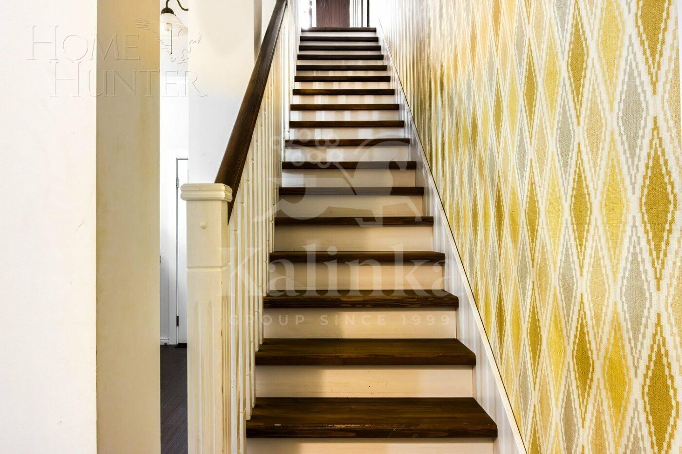 2-этажный коттедж 360 м² с отделкой