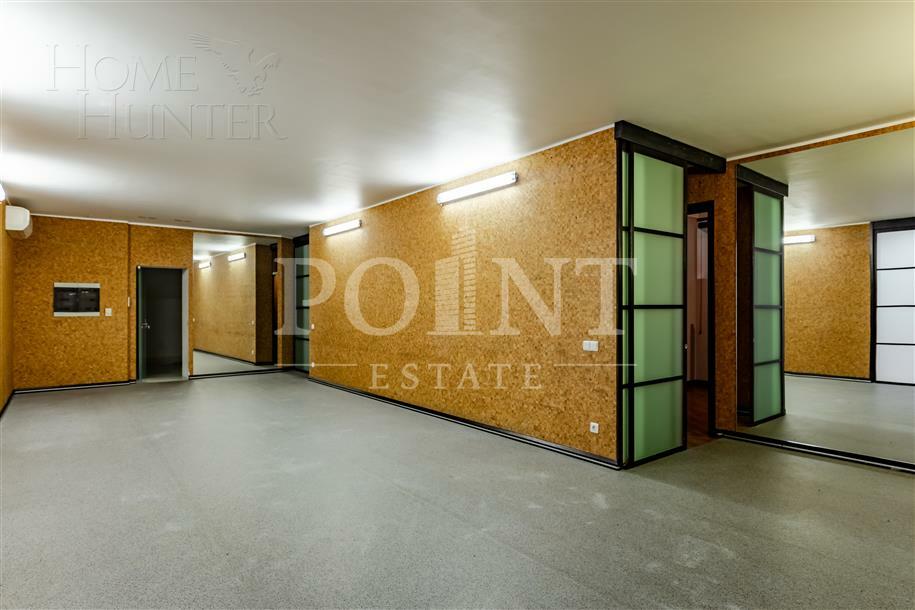 2-этажный коттедж 947 м² с отделкой