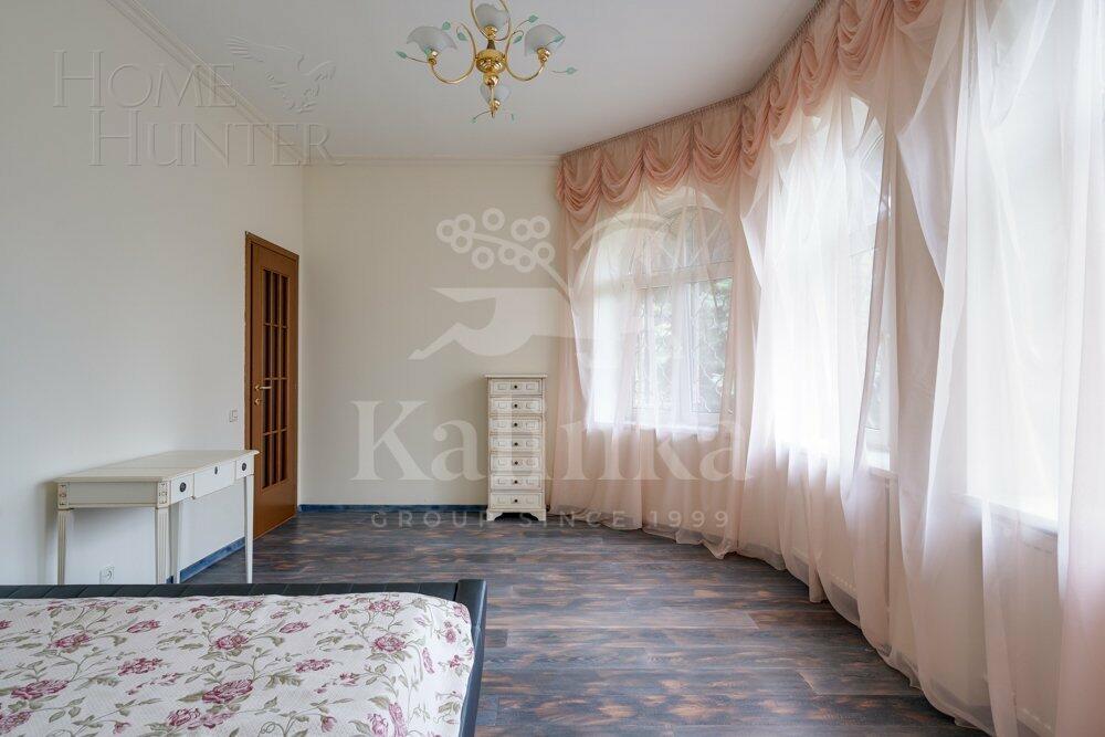 2-этажный коттедж 370 м² с отделкой