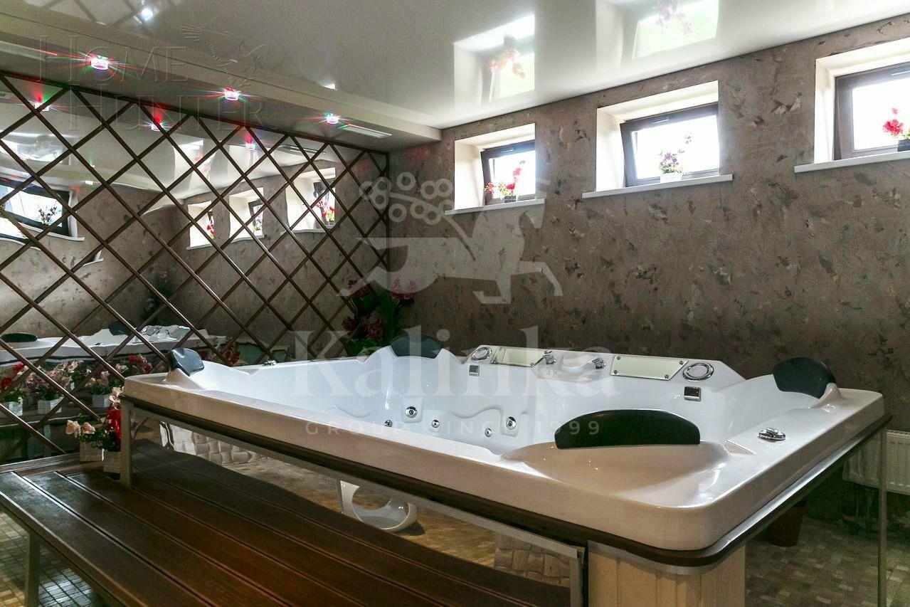 2-этажный коттедж 600 м² с отделкой