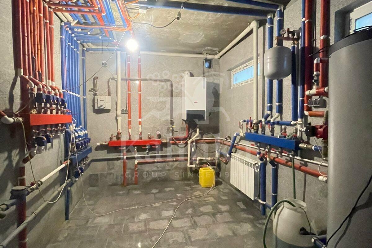 3-этажный коттедж 960 м² без отделки