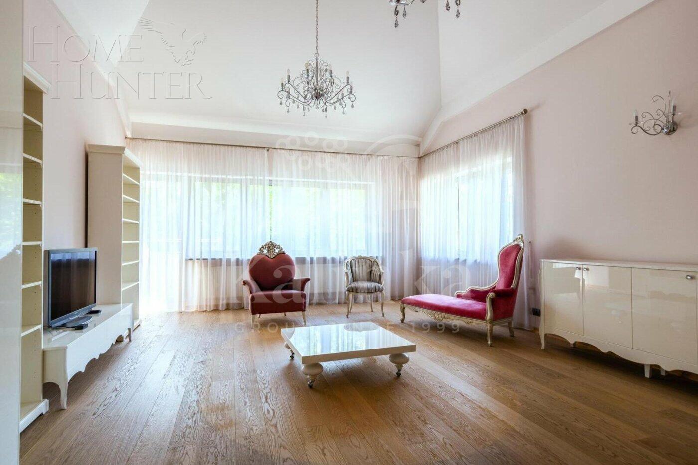 2-этажный коттедж 1 550 м² с отделкой