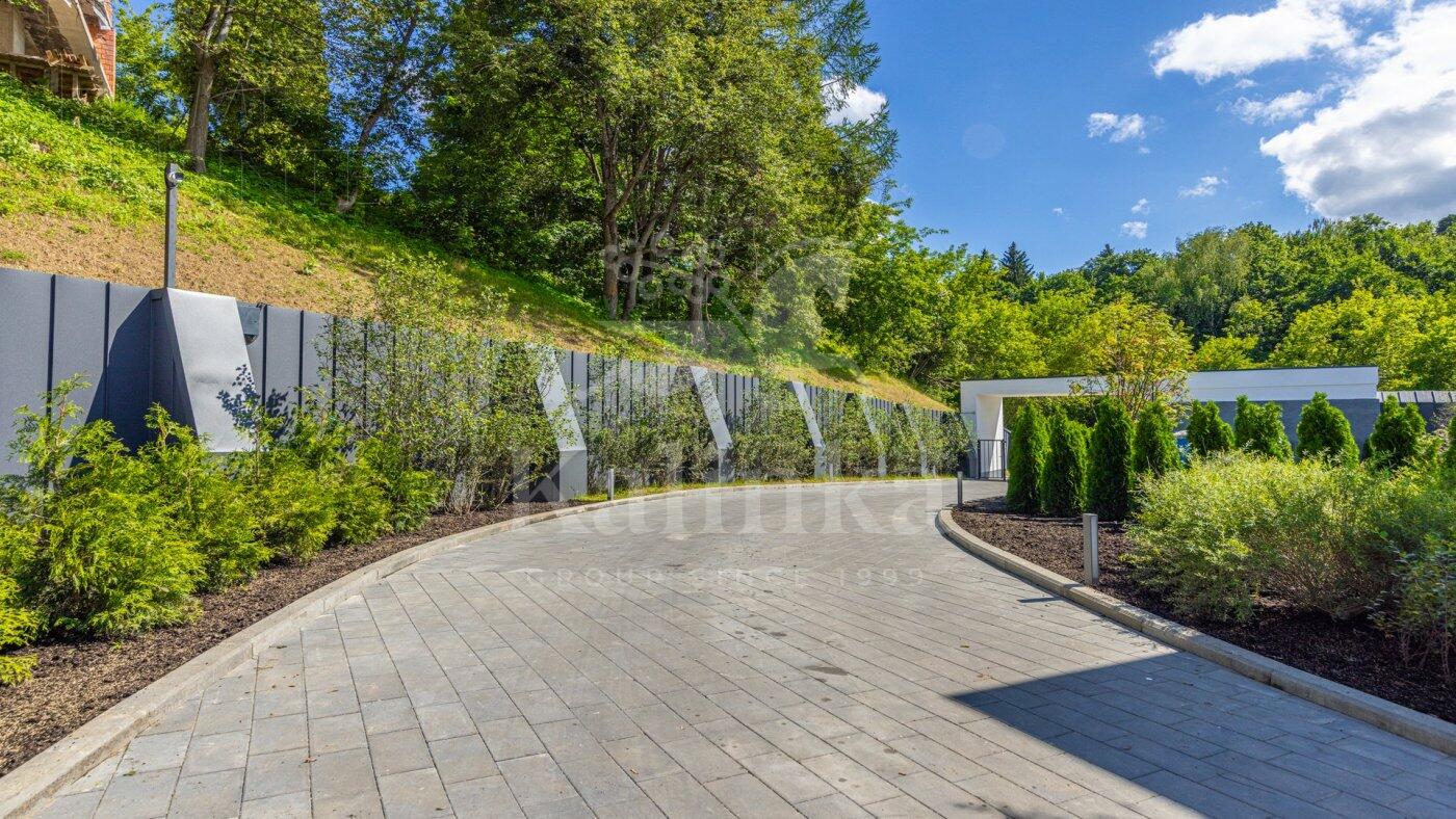 2-этажный коттедж 384 м² с отделкой