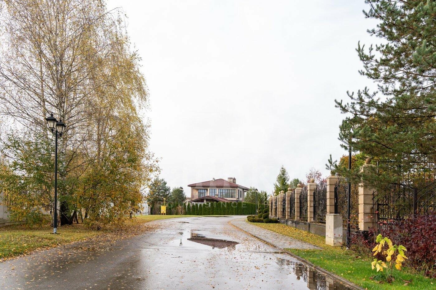 2-этажный коттедж 370 м² с отделкой