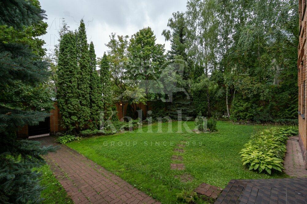 2-этажный коттедж 370 м² с отделкой