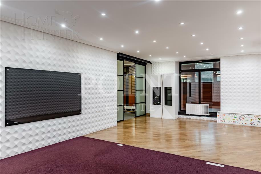 2-этажный коттедж 947 м² с отделкой