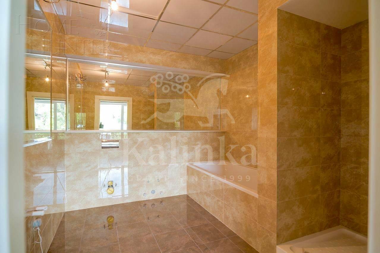 2-этажный таунхаус 350 м² с отделкой