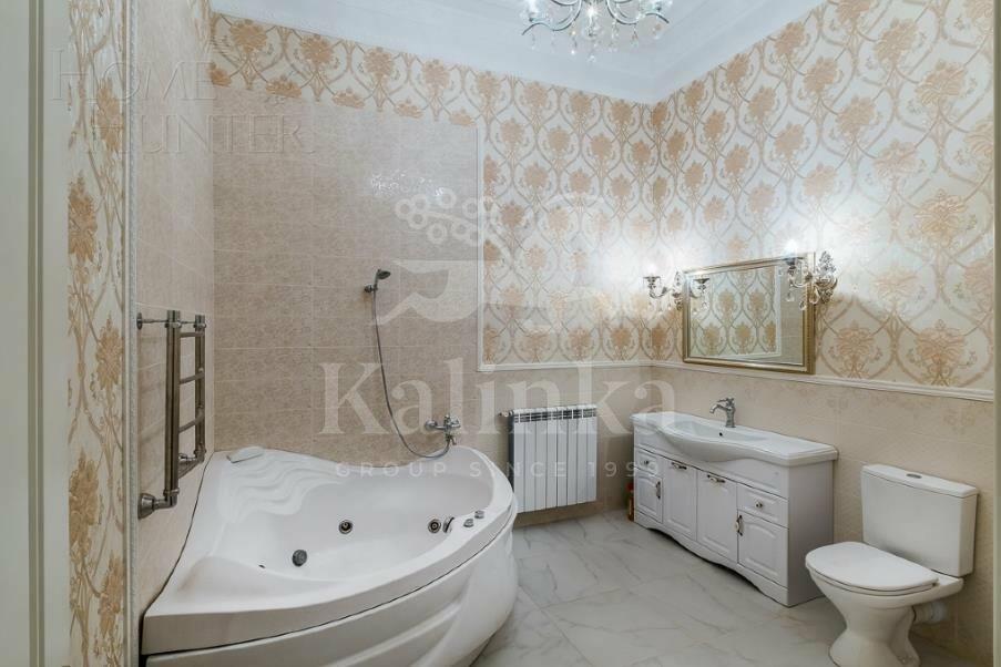 2-этажный коттедж 1 096 м² с отделкой