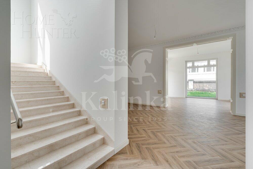 2-этажный коттедж 570 м² с отделкой