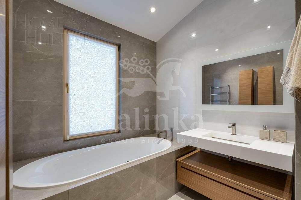 1-этажный коттедж 565 м² с отделкой