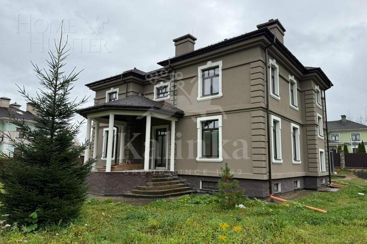 2-этажный коттедж 380 м² без отделки