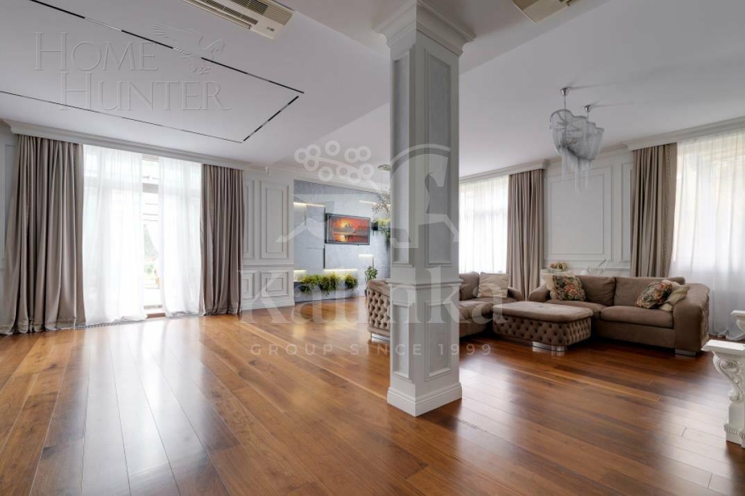 2-этажный коттедж 810 м² с отделкой