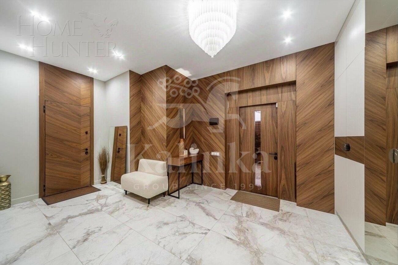 2-этажный коттедж 357 м² с отделкой