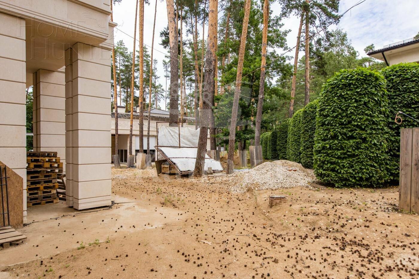 2-этажный коттедж 3 748 м² без отделки