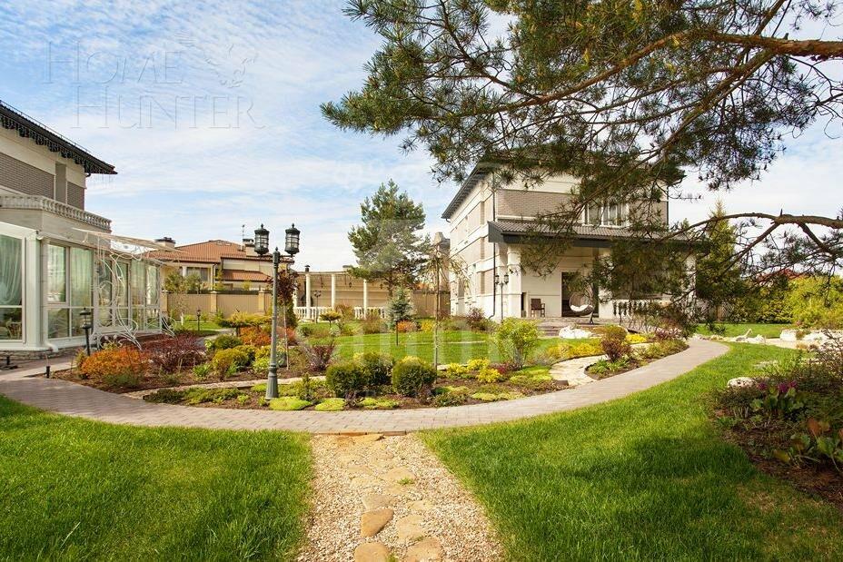 2-этажный коттедж 810 м² с отделкой