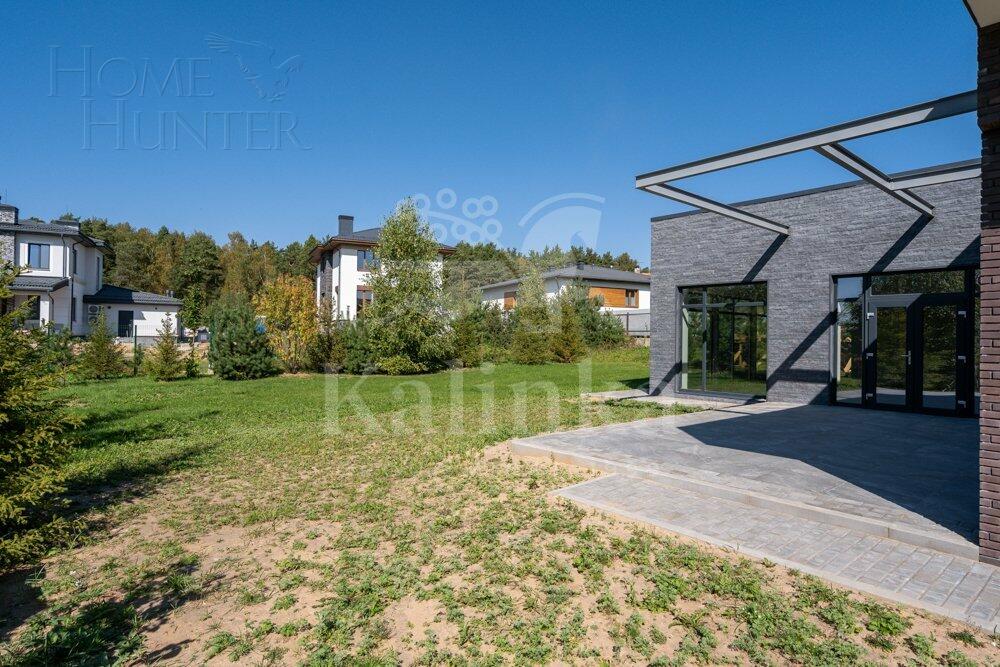 1-этажный коттедж 250 м² без отделки